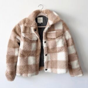 Anthropologie avec les filles Sherpa plaid jacket women’s size small